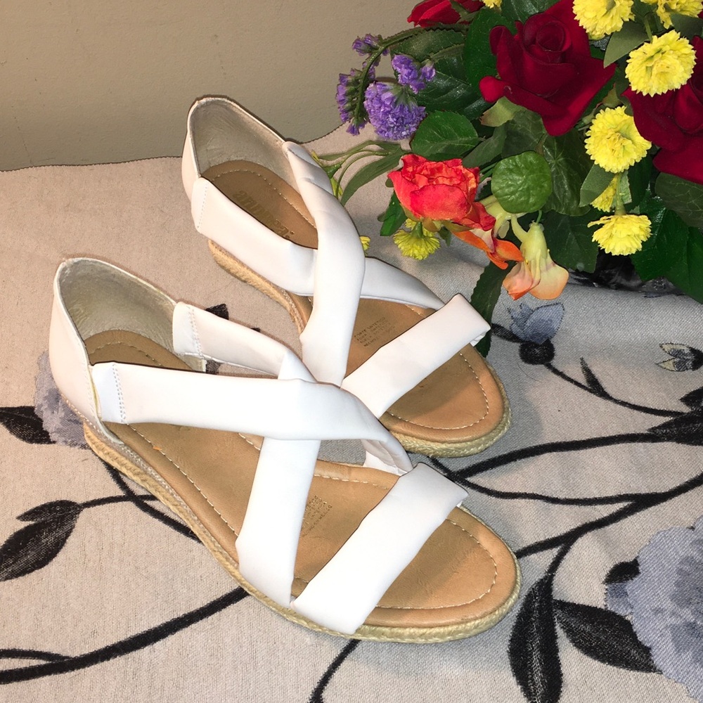 ANDREA: White Crisscross Espadrille Sandals with Jute Sole